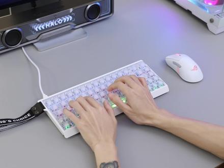 迈从ace68V2键盘 磁轴卷王再进化,性能,手感,颜值一步到位#迈从Ace68#迈从#迈从ACE68V2#磁轴键盘
