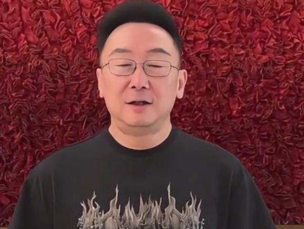 苏超比赛如火如荼,著名导演陆川给南通队送来祝福。借陆导吉言,祝南通队一“陆”平川。#苏超 #苏超联赛 #陆川 #南通文旅 #江海有情南通有请