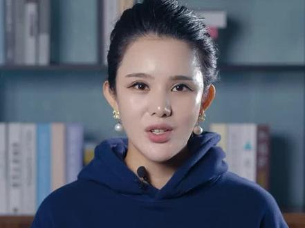 月薪三千
交满十五年
社保最后能拿到多少养老金
你交了一辈子
社保退休后能拿到多少钱呢
社保公司交资金也交
但是你有没有算过这笔账呢
倘若月薪三千
交满十五年
你能领多少
今天呀
别着急
咱们一起来好好的算清楚
首先我们来看养老金的计算方式
他分为两个部分
月基础养老金和月个人账户
养老金
我们可以来看一下这个公式
先双击收藏下来
每月到时候的养老金等于月基础养老金
加月个人账户养老金
月基础养老金等于全省上年度所有职工的月
平均工资加本人指数化
月平均缴费工资除以二
乘以缴费
年限乘以百分之一个人账户的养老金等于个人
账户的余额处
以继发
月数五十岁为一九五五十五岁为一百七十六十
岁为一百三十九
知道你们看得一脸懵逼
所以呢
我们还是先来举个例子
贾释
小明拿二零二一年年满六十岁
退休退休前
他刚好交了十五年的社保
个人账户的余额是六万元
假如二零二一年
小明所处地区的在岗职工的平均工资为五千元
他在当地平均工资的百分之六十到百分之三百
之间
十五年平均下来大概是以百分之六十平均工资
作为缴费基数
所以他第一次领取到的养老金
第一部分月基础养老金是五千
加上五千
乘以零点六
除以二乘以百分之十五等于六百元
第二部分是个人账户养老金用累计余额除以
计发月数为六万
除以幺三九等于四百三十一点六五元
合计呢六百元
加上四百三十一点六五元
等于一千零三十一点六五元
所以小明第一个月的养老金是
一千零三十一点六五元
假如六十岁的小明还能领养金
十五年领取的时长是十五乘以十二个月等
一百八十个月
那么小明退休后的十五年内
总共能领取到了养老金
总额是一千零三十一点六
五乘一百八十等于十八万五千六百九十七元
你也可以用公式估算一下
你退休的时候可以领多少钱
你听明白了吗#专业知识 #社保