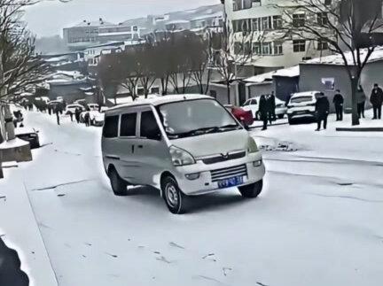 五菱:不过些许风霜罢了~