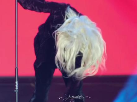 阜阳吃的太好了我完全下跪,好疯的七重人格!!!!!
#华晨宇 #阜阳斑马音乐节 #斑马音乐节