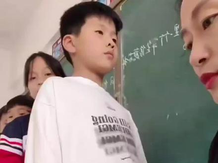 三下语文18课《童年的水墨画》课文知识点1