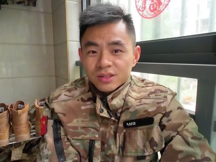 10年复员退役军官,聊聊部队的生活怎样的 讲讲我的故事,10分钟的视频,如果耐心看完,一定会对想加入部队、刚加入部队、对部队生活感兴趣的人,有所帮助#部队生活 #退役军人#100位抖音发光新职人