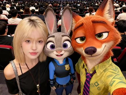 这也太帅了吧!疯狂动物城ai合照指令教程来啦 #疯狂动物城 #疯狂动物城2 #豆包ai #豆包p图已经nextlevel了 #疯狂动物城cp 尼克狐尼克 ai合照指令 疯狂动物城ai合照指令 疯狂动物城ai合照生成指令 9年终于等到疯狂动物城2 疯狂动物城壁纸 疯狂动物城情侣合拍 疯狂动物城合拍 最近超火的疯狂动物城2最新版本电影院合照制作教程 疯狂动物城合拍教程 尼克朱迪 疯狂动物城ai合照 疯狂动物城电影院合照ai指令 尼克朱迪素材图 疯狂动物城电影院合照教程 疯狂动物城2电影院合影教程指令来了 疯狂动物城2电影院合照ai指令教程 疯狂动物城2 朱迪 豆包 疯狂动物城合影 朱迪尼克合影ai 疯狂动物城合影ai 疯狂动物城2合影ai 疯狂动物城电影院合影ai指令 疯狂动物城电影院合影ai教程 疯狂动物城合影豆包指令 疯狂动物城合影豆包教程 疯狂动物城电影院合影豆包ai指令教程