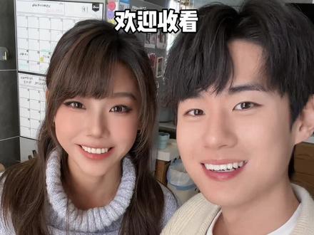 翻开画本,就像打开了一段回忆 #情侣 #画画 #翻翻乐 #青年创作者成长计划