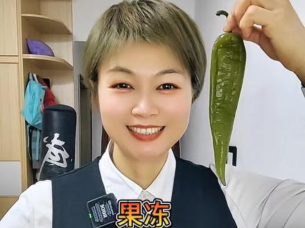 干饭时间到,今天吃火鸡面、汉堡、薯条、八爪鱼、果冻、丸子、糖葫芦#美食 #抖音美食创作人 #火鸡面#舌尖上的美食 #汉堡 #妈呀太香了 @小明同学