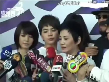 重新发一条长视频,2008年杰伦的小动作敲hebe#jh 请不要去打扰正主