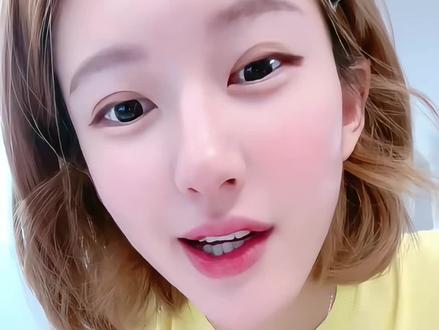 哈哈哈老辈子用语:发bia言,露思直播真的太可爱了!#赵露思