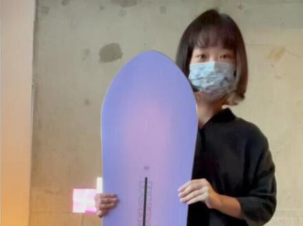 21/22 Burton 3D Kilroy Camber。结果嘛,和我的nitro固定器不匹配,让本不富裕的家庭雪上加霜😔#开箱vlog #留学生