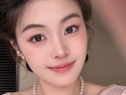 方圆脸“夯级”神妆!珠圆玉润🐚丰盈贵气美! #21天春节妆容进阶突击班#马年新妆新好物 #潮妆研究所#预制春节拜年妆容