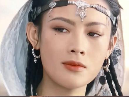 拍摄《镖人》时,吴京只想让陈丽君客串个大漠女儿,谁料她弓弦一拉直接凭一己之力拉升票房#吴京 #李连杰 #陈丽君 #影娱热点团 #内容启发搜索