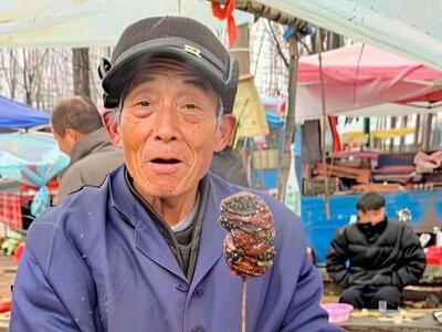 大爷拿手菜,烧烤猪腰 #拿手菜 #烤猪腰 #人间烟火