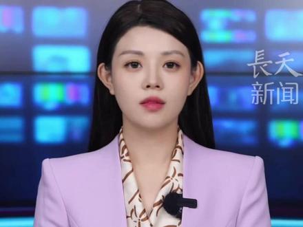 “白鹿给10年闺蜜买车”冲上热搜,两人曾同挤出租屋,吃泡面度过低谷期,白鹿身体不好时,闺蜜一直陪伴带着看病,成名后白鹿第一时间邀请闺蜜当助理。网友:种友谊千年难得,双方都懂得珍惜感恩#白鹿 #闺蜜 #友谊