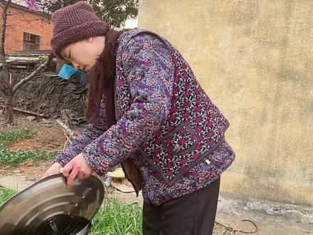 百善孝为先,尽孝要趁早。