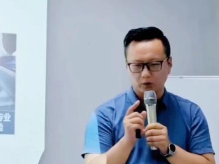 转账异常频繁,银行卡被暂时冻结#大额 #银行卡 #财税合规 @企业号小助手 @抖音小助手