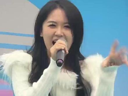 北京大学才女惊艳登场 全英文演唱顺利晋级 #芜湖神山音乐节 #北京大学 #北大才女