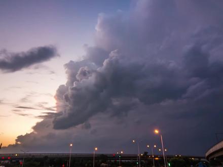 雷电是怎么形成的,雷电带来的危害,怎么预防雷电带来的伤害?