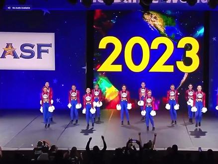 #2023年啦啦操世锦赛 全明星俱乐部锦标赛。花球啦啦操作品鉴赏。这套超级玛丽主题的花球很有意思,音乐也很有趣😁#啦啦操 #花球啦啦操 #竞技体育 #超级玛丽