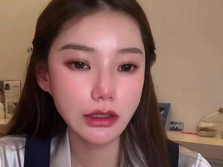 筱梅这段话代表了她已经深深认可了祖国的教育思想文化理念👍她是真正的以菲总为主🌹以家庭为重👍注重孩子的身心健康和教育前途。认可祖国接受祖国再生一个和菲总一样热爱祖国的宝宝🍼👍#马筱梅 #海淀妈妈 #人间清醒 #三观正 #智慧女人