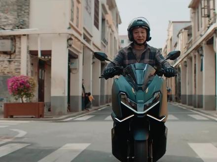 升仕150X“杀疯了”,我们复刻PS250的“卷法”却不一样 #升仕150X #本田PS250 #PS250 #踏板摩托车 #黑皮造车