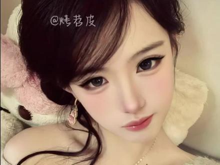 快过年啦!姐妹们快来学这个古早千金妆~
#古早千金 #古早妆容 #美妆百万新星计划#新手化妆教程#新年妆容