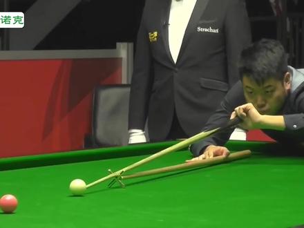 康忙大帝梁文博,疯狂庆祝147满分杆,场面激烈把裁判吓一跳 #斯诺克 #台球