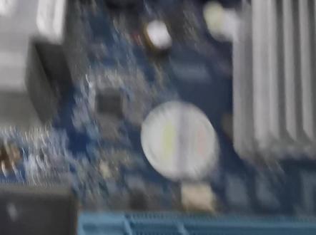 07年的电脑里面真有黄金啊 这一块儿怎么也得有个五六克吧😄 电脑里面出黄金#科普冷知识