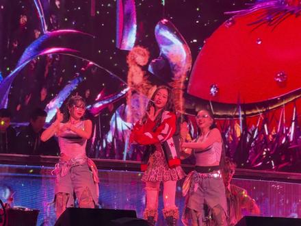 保密协议到期 Sakura驾到!最爱演唱会版!🥰#虞书欣 #虞书欣演唱会直拍 #双轨 #云初 #林晚星