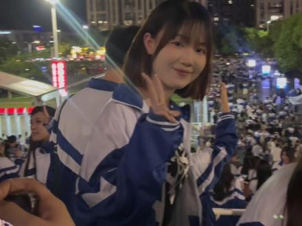 0516班 毕业啦!#时间折叠 #徐良 #演唱会 #徐良坏女孩