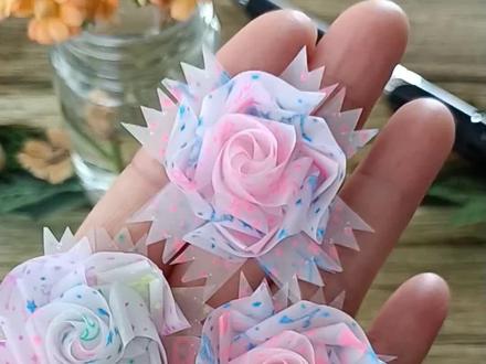 新作品,星星纸折玫瑰花,简单又好看,夜光玫瑰呦!来折吧!#原创 #手工diy #手工作品 #教程 #创意手工作品制作
