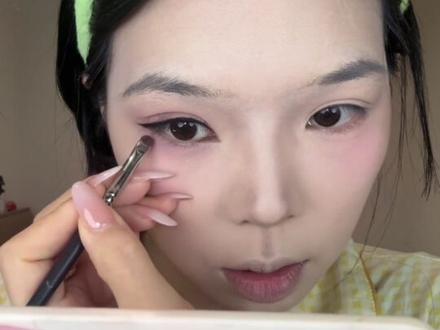 7min|新年快乐老婆们 还不知道画什么妆的都来试试这个狐系妆 简单上镜的同时 又温柔又娇俏#抖音美妆年度宝藏 #你的2026新年流光妆请查收 #新手化妆教程 #狐系眼妆 #温柔