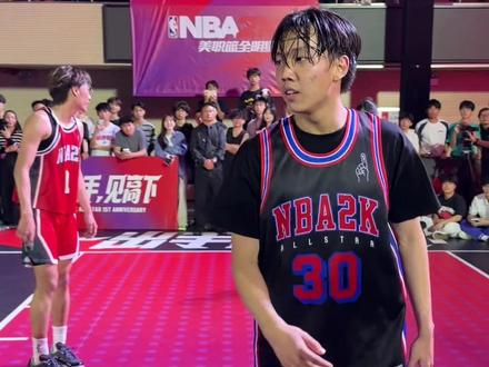“柯冉李瑞vs厚米白晶比赛完整版”#篮球摄手虎 #美职篮全明星 #NBA2K手游一周年庆 #柯冉李瑞VS厚米白晶百分大战 #NBA2K手游