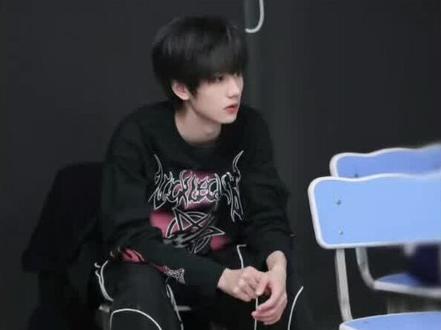 提起你的长大 会流泪的不止是妈妈#李煜东 #养成系