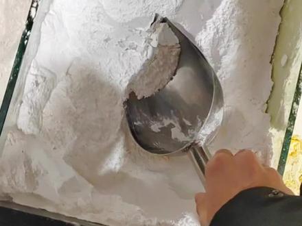 冬至快乐!🇲🇾留学生在🇨🇳的自己搓汤圆初体验
解锁彩色汤圆教程,留学生也能轻松拿捏!
冬至不吃汤圆,怎么能算过冬呢?
#冬至汤圆 #留学生 #留子厨房