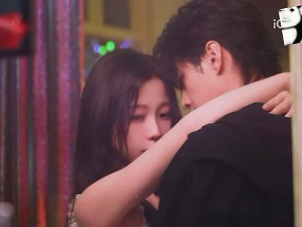 踮起脚尖 提起裙边😊
#虞书欣#何与#姜暮#靳朝#双轨