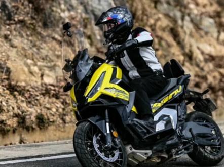 踏板摩托车🏍排量怎么选,总有适合你的
#踏板摩托车推荐 #踏板摩托车 #摩托车 #骑行 #机车