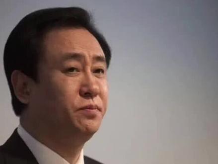 许家印能撬动2.4万亿资本,背后的”操盘手“,到底是谁?#商业人物 #商业故事 #商业思维