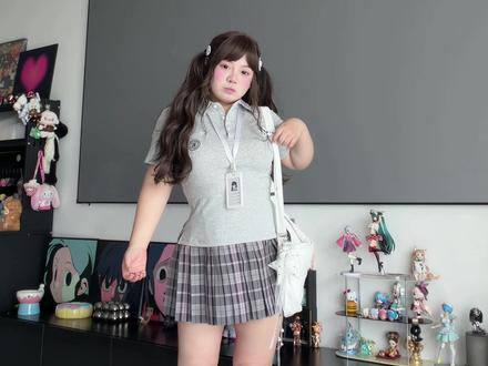 如此显瘦的polo衫 很适配jk和运动短裤啦#微胖穿搭 #今天穿什么 #jk