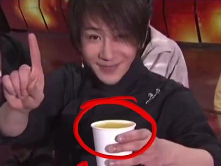 揭秘春晚果汁消失的魔术 #魔术