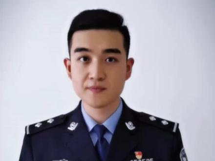 【普法小课堂】警察执法,需要出示警察证吗?#人民警察