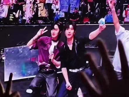 ✨不要太爱⚽️了 忍不了一点了#desire4阜阳音乐节