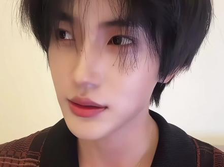 他希望所有翅煲好好爱自己,澄清已出,还要接着阴阳怪气造谣不停的,好自为之#张翅 #澄清 #造谣 @张翅