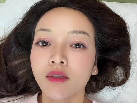 我的眉毛绣好了,绣了3个小时,野生眉毛,好看吗?花了2680,贵不贵?