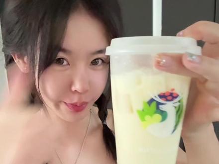 没有一天亏待自己! |小青桔茉莉冰奶|石锅拌饭|炸酱面瘦肉丸|#vlog日常 #美食测评 #热量测评 #反焦虑