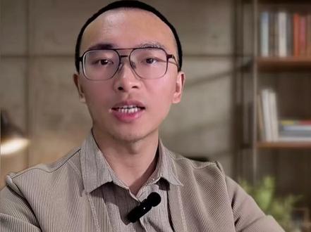 独一份!春晚亮相的硅立方,才是科技春晚王炸
#AI #央视春晚 #硅立方