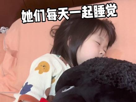 细节控的爱,最终被出卖😂#人类幼崽到底有多可爱 #谁还不是个细节控