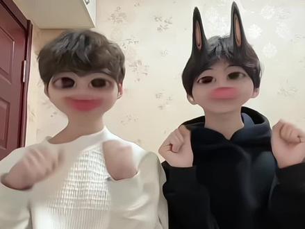 yc:@坏蛋 #手势舞 什么雷霆手势舞