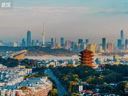 黑吉辽VS湘赣鄂,综合实力谁更强? 黑吉辽VS湘赣鄂,这两个地区的综合实力谁更胜一筹?#大数据 #数据分析 #黑吉辽 #湘赣鄂 #涨知识