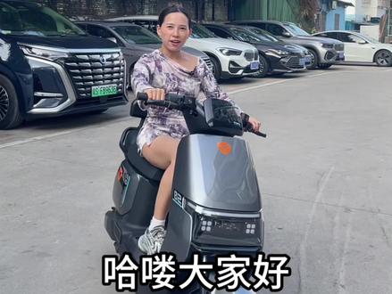 雅迪G26
大座垫+大脚踏
久坐不累 代步超舒服
颜值在线 续航句用
新国标可上广州小白牌
#广州#电动车推荐 #电骑仕电动车工厂店