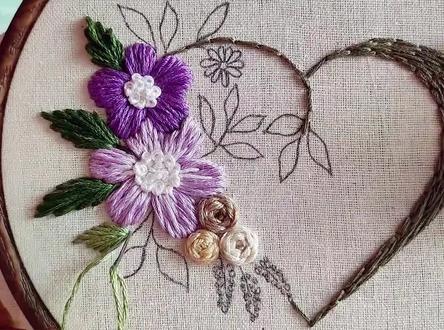 《橘子生命》#身为哥哥我爱上了我的弟弟顾漾 身为哥哥我爱上了我的弟弟顾漾后续 身为哥哥我爱上了我的弟弟顾漾完结 身为哥哥我爱上了我的弟弟顾漾结局 #风起爱护 风起爱护后续 风起爱护完结 风起爱护结局 #顾漾 林若宁顾昭林若宁 顾漾后续 顾漾完结 顾漾结局 #林若宁 林若宁后续 林若宁完结 林若宁结局 #顾昭 顾昭后续 顾昭完结 顾昭结局 身为哥哥,我爱上了我的弟弟顾漾。
但面对他的告白,我却一次次拒绝并表示我只爱女神林若宁。
后来我为了救林若宁而死。
重生后,我觉醒了。
原来我竟是救赎文中的炮灰,是男女主完美爱情的垫脚石工具人。
我以为重生会换来我和顾漾的相守,可是我却在逃离剧情纠缠的循环里一次次死亡。
直到我再次惨死,顾漾也重生了。